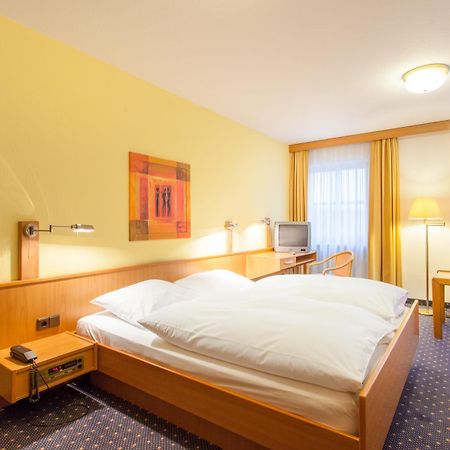 Hotel Restaurant Jaegerhof Weisendorf Habitación foto